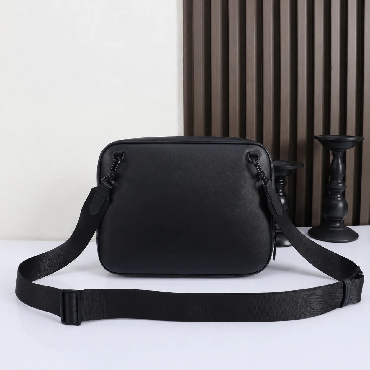 Luxury Designer Men's Mini Messenger Bag Genuine Leather Crossbody Shoulder Bag Woven Texture Business Casual Purse Black-3