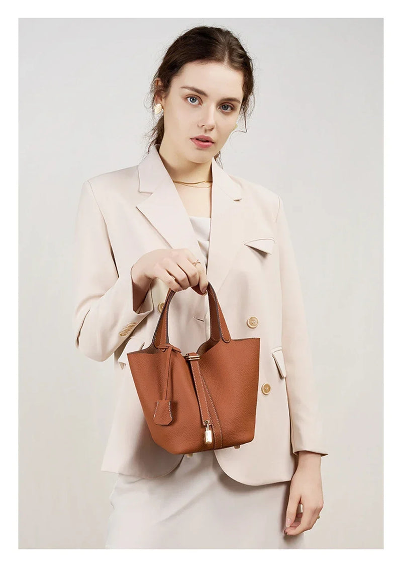 2025 Casual Fashion Female Genuine Leather Bucket Bag Luxury Handbag High-End Tote Bag Woman Cow Leather Mommy Bag & Metal Lock-21