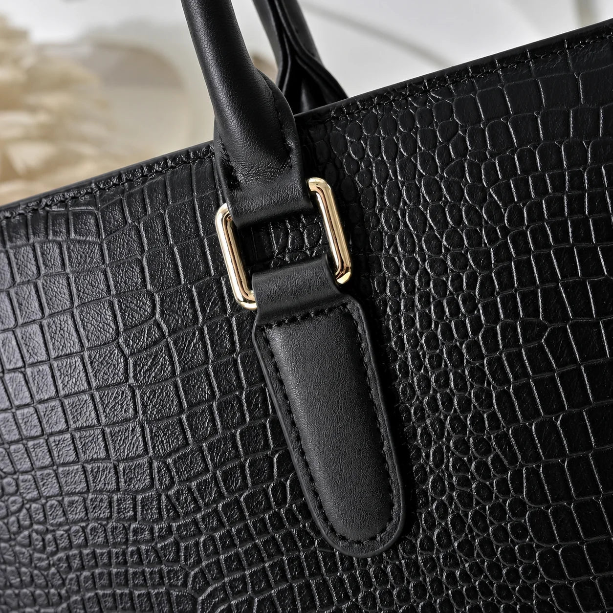 Luxury Mens Top-Handle Bags Leather Briefcase Crocodile Print Men Handbag Gold Hardware Business Office Shoulder Crossbody Bag Male Work Bag-13