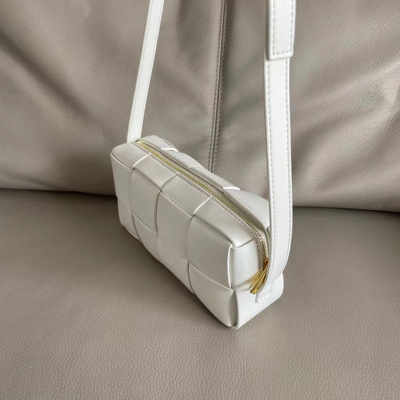 Genuine Leather Woven Crossbody Bag for Women 2026 New Luxury Hand-woven Cowhide Brick Cassette Camera Bag Small Fashion Shoulder Messenger Bag High Quality 13 Colors Optional Ladies Designer Mini Wallet with Zipper-28