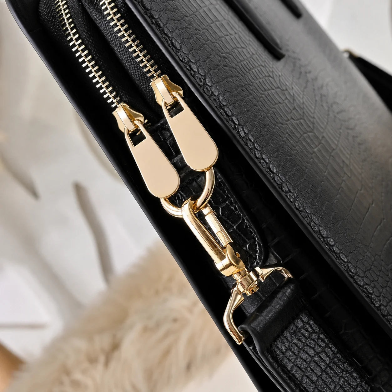 Luxury Mens Top-Handle Bags Leather Briefcase Crocodile Print Men Handbag Gold Hardware Business Office Shoulder Crossbody Bag Male Work Bag-5