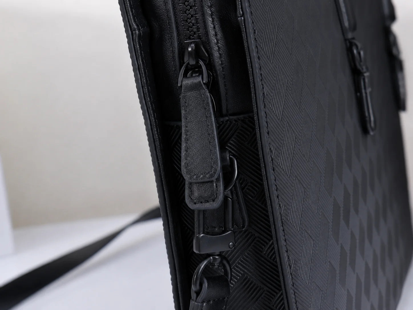Men's Top-Handle Bags Luxury Designer Briefcase Genuine Leather Laptop Messenger Bag Slim Woven Crossbody Document Portfolio Male Office Handbag-4