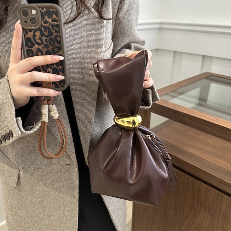 Design Mini PU Leather Dumpling Niche Clutch Bags for Women Fashion Knotted Female Retro Shoulder Bag Wrist Handbags and Purses-16