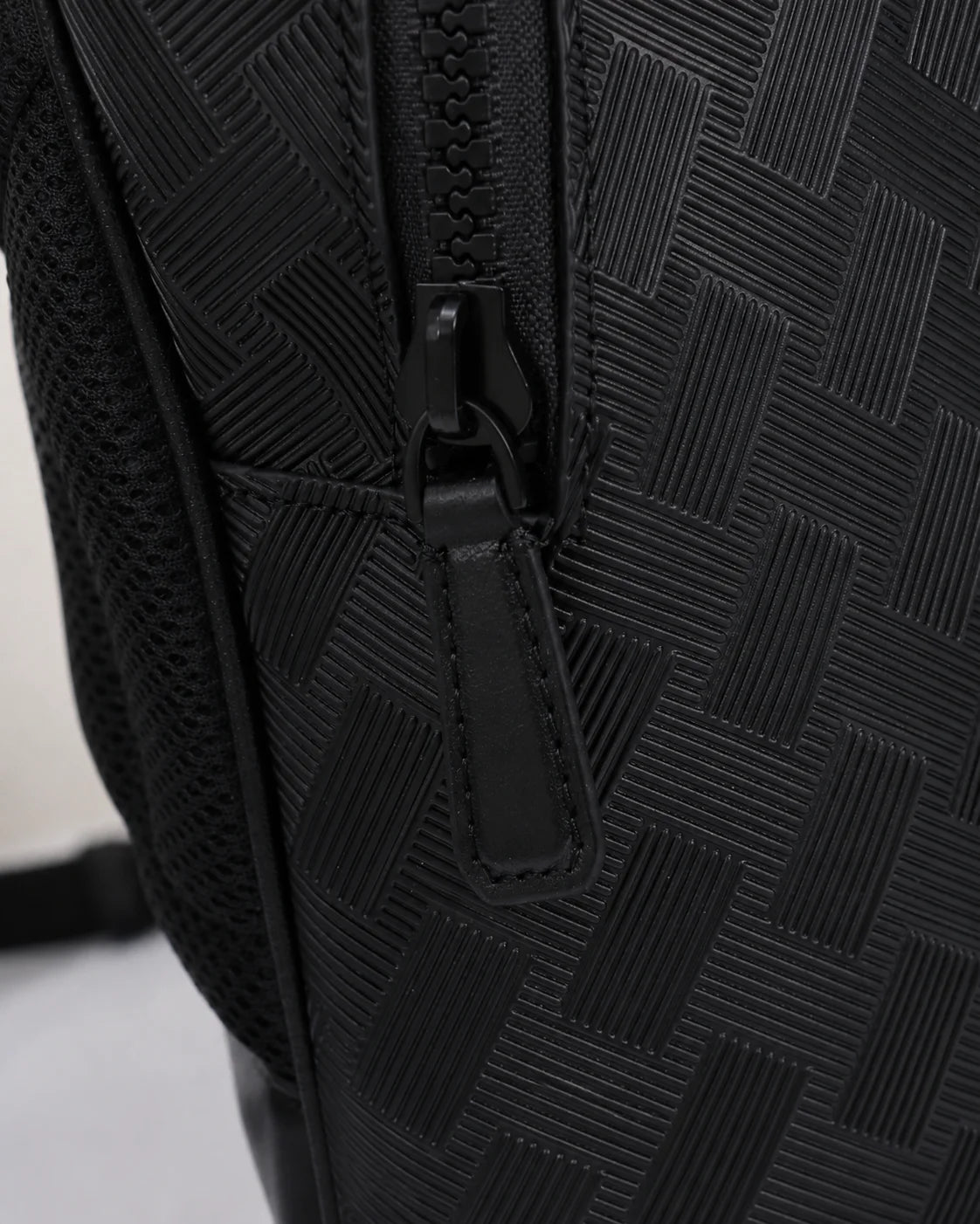 Men's Backpack Luxury Designer Genuine Leather Laptop Bag Woven Travel Rucksack Male Tactical Buckle Daypack Business Office-3