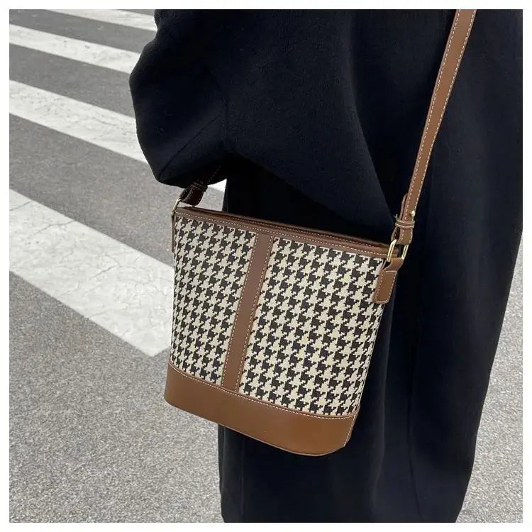 Houndstooth bucket shoulder bag with brown leather trim, adjustable shoulder strap, large-capacity vintage women's tote handbag.-4