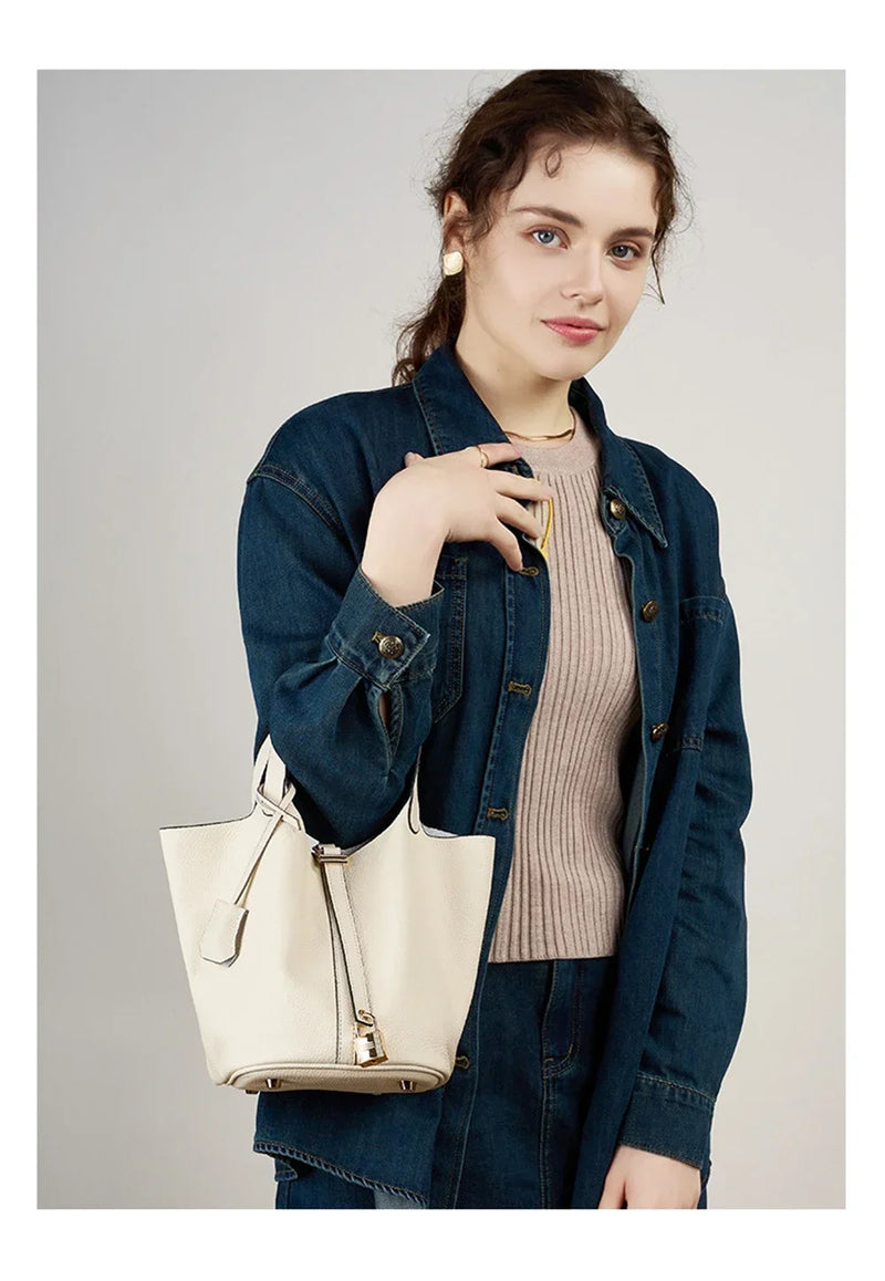 2025 Casual Fashion Female Genuine Leather Bucket Bag Luxury Handbag High-End Tote Bag Woman Cow Leather Mommy Bag & Metal Lock-19